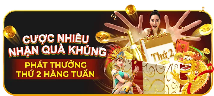 Vận động viên quần vợt giao bóng trên sân đất nện chuyên nghiệp